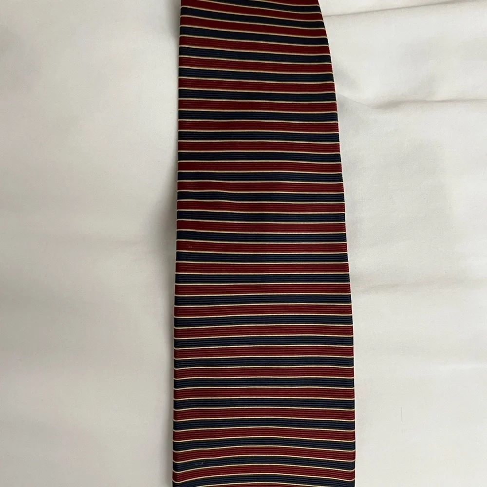 Brooks Brothers Blue & Red Stripe Silk Tie